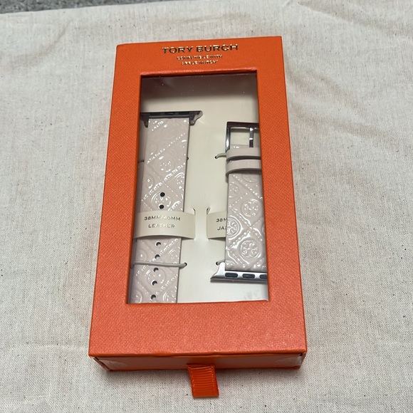 NWT| Tory Burch | fits Apple 38/40MM | t monogram embossed patent leather band - Picture 7 of 8